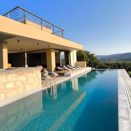 Mirtylla Luxury Retreat W Pool, Bbq And Gym